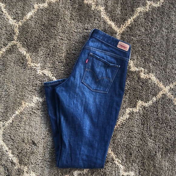 Levi’s - Picture 3 of 3